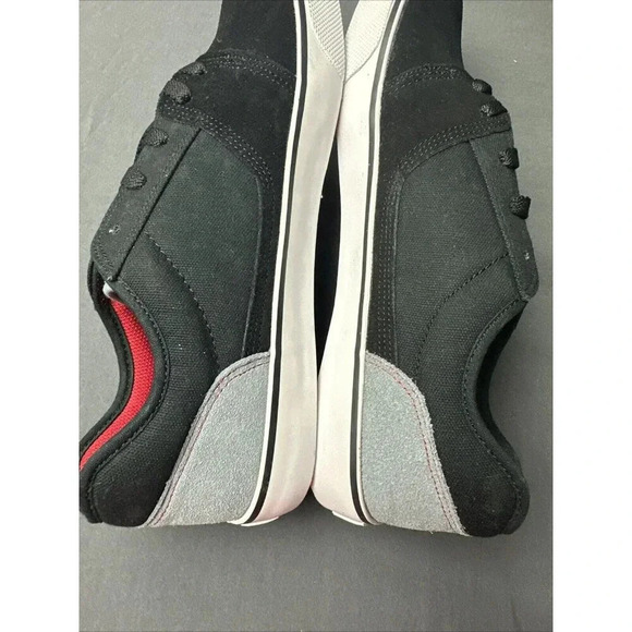 Mens Size 12 DC Tonik Black/Grey Red Leather & Cloth Top Skateboarding S… - Picture 9 of 17